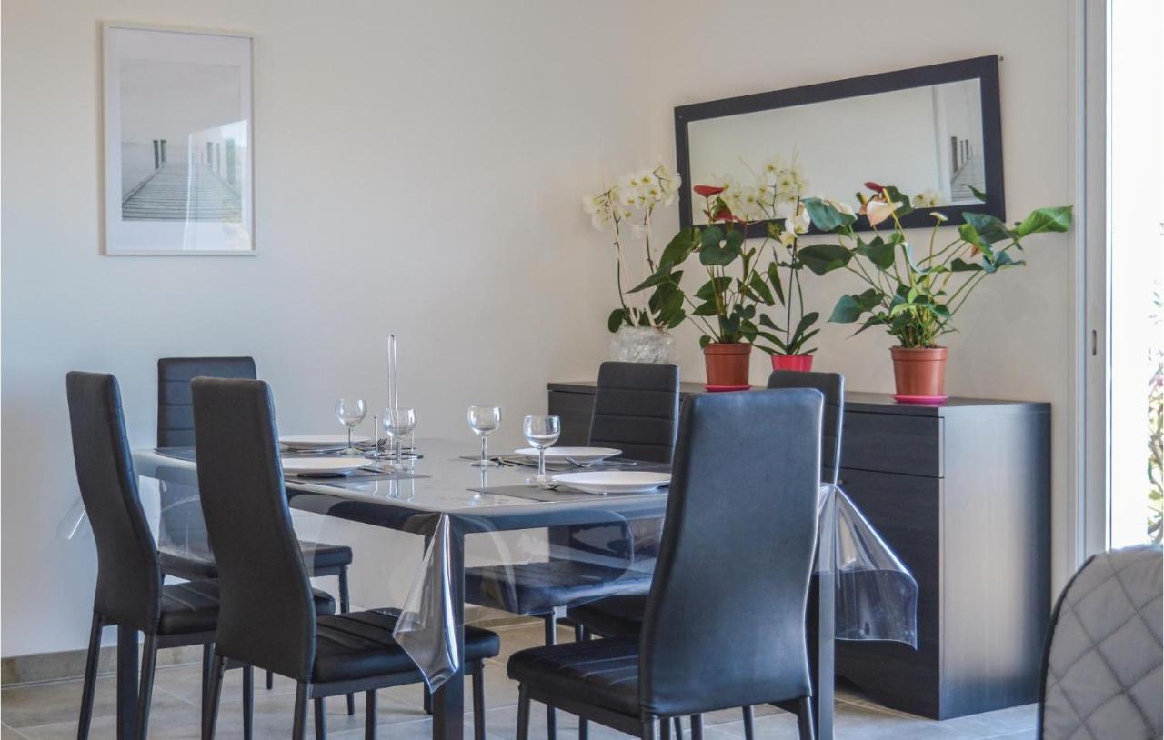 Awesome Apartment In Coti Chiavari With Kitchen Extérieur photo